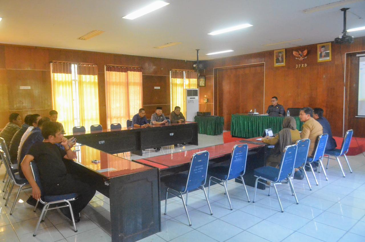 Rapat Badan Musyawarah (Bamus) DPRD Luwu Utara Tentang Penetapan Jadwal Reses