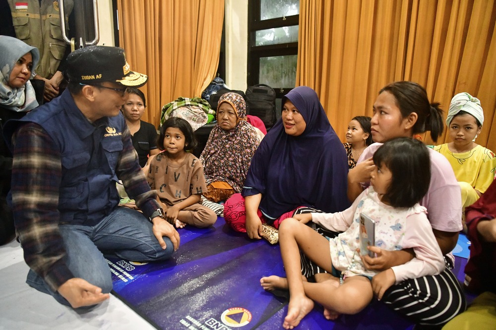 Warga Curhat Kepada Prof Zudan, Harap Banjir Tak Terulang Lagi