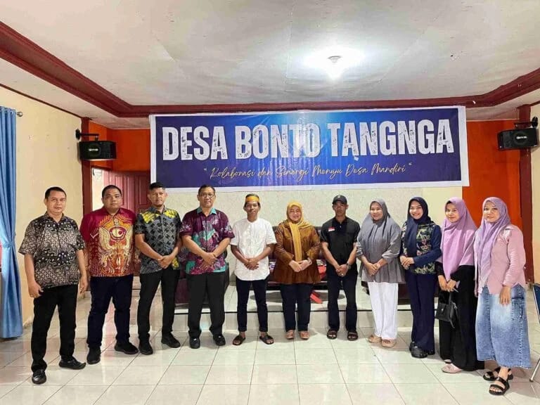 Kanwil Kemenkum Sulsel Dorong Pembentukan Posbakum dan Desa Sadar Hukum di Bonto Tangnga