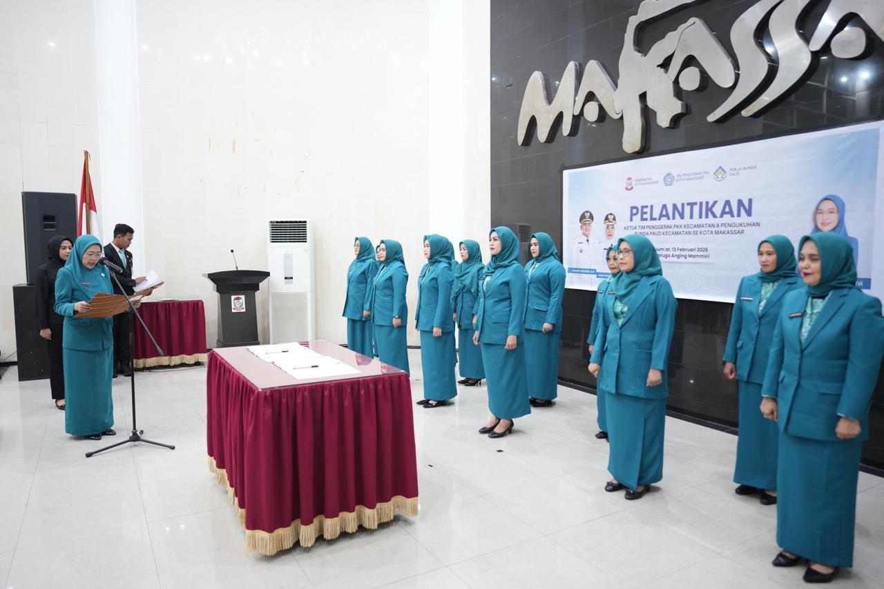 Melinda Aksa Lantik 13 Ketua TP PKK Kecamatan dan Bunda PAUD se-Kota Makassar